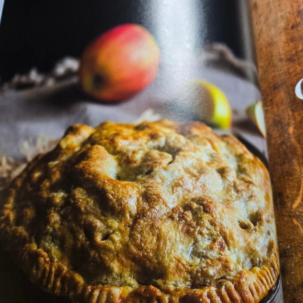 Countryman Press art pie